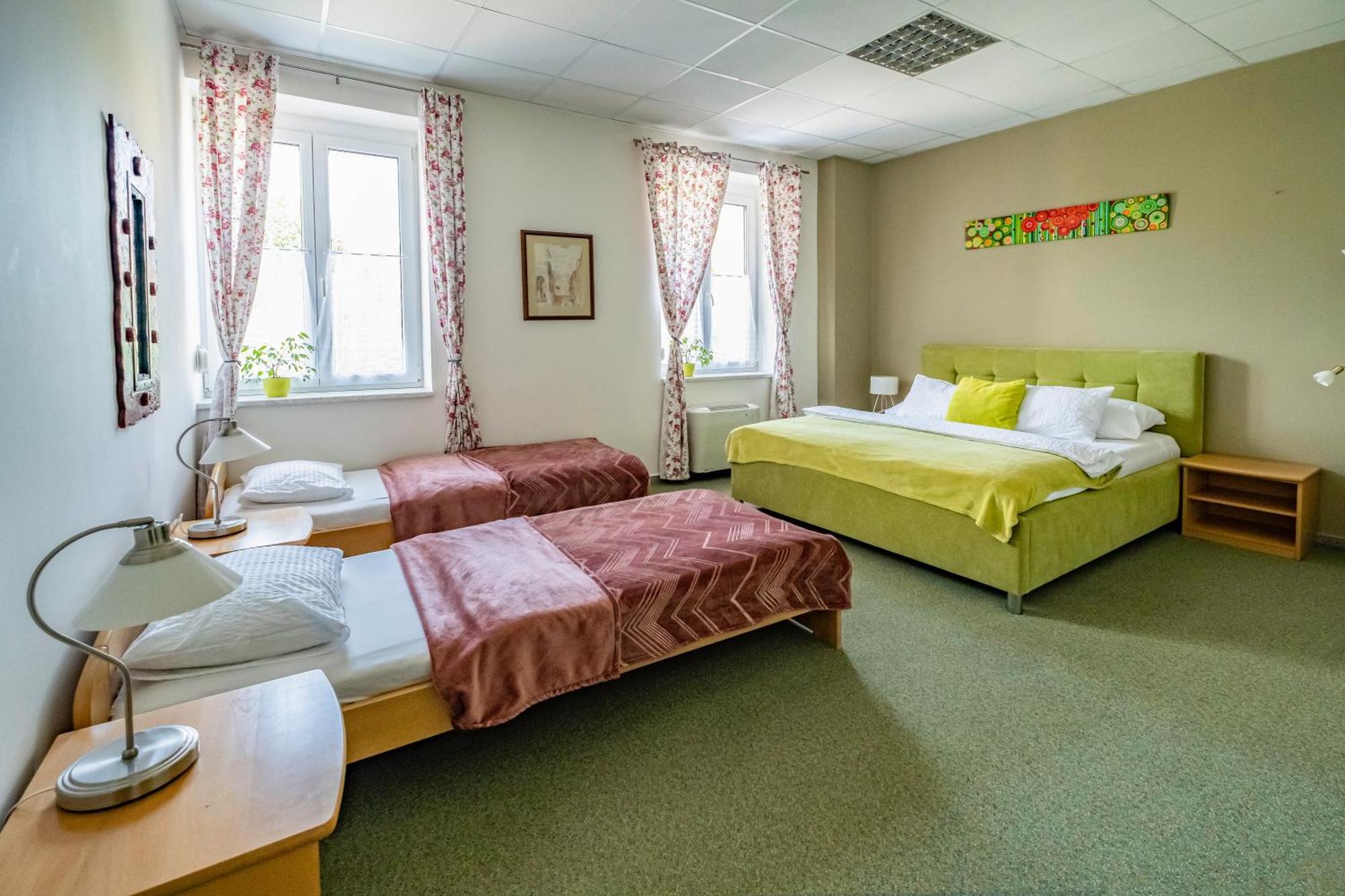 Apartmany Gulliver Mikulov Luaran gambar